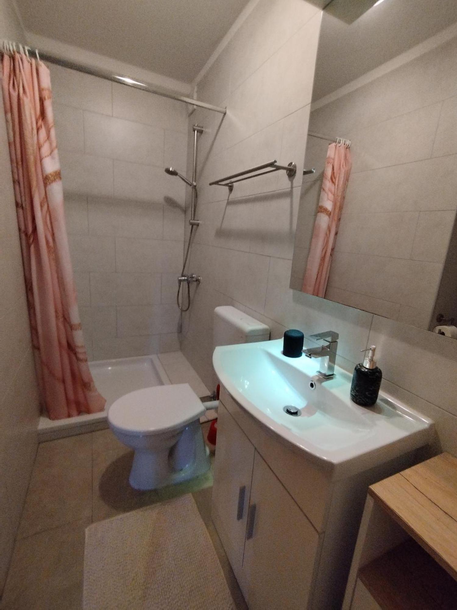 Memic 100 M Do Plaze, Memic Only 100m From Apartman *