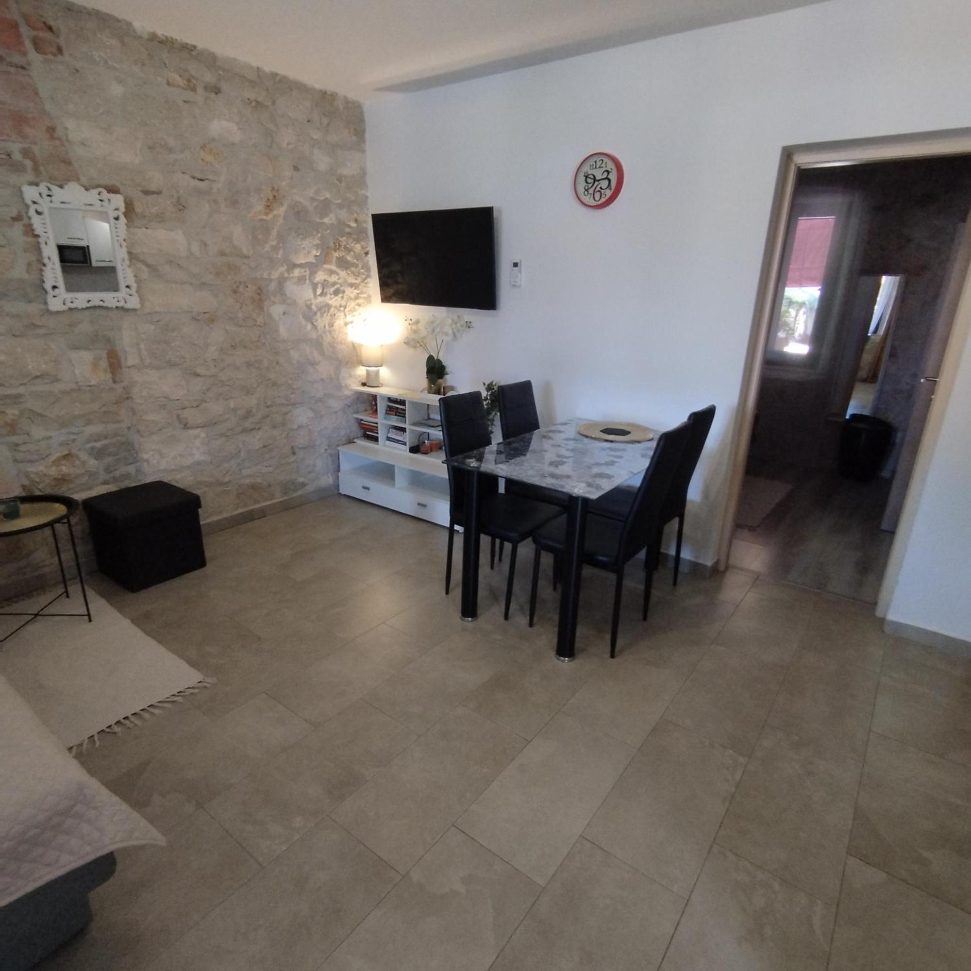 Appartement Memic 100 M Do Plaze, Memic Only 100m From *