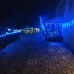 Apartmani Memic 100 M Do Plaze, Apartments Memic Only 100M From Beach