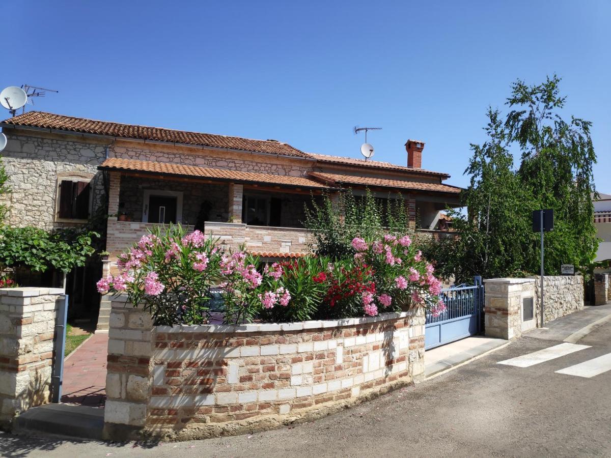 Memic 100 M Do Plaze, Memic Only 100m From Apartment Porec